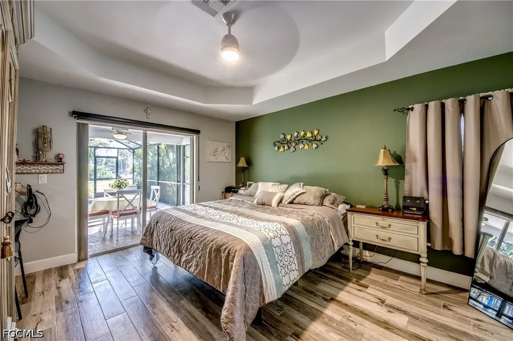 2613 SW 7th Place Cape Coral FL 33914