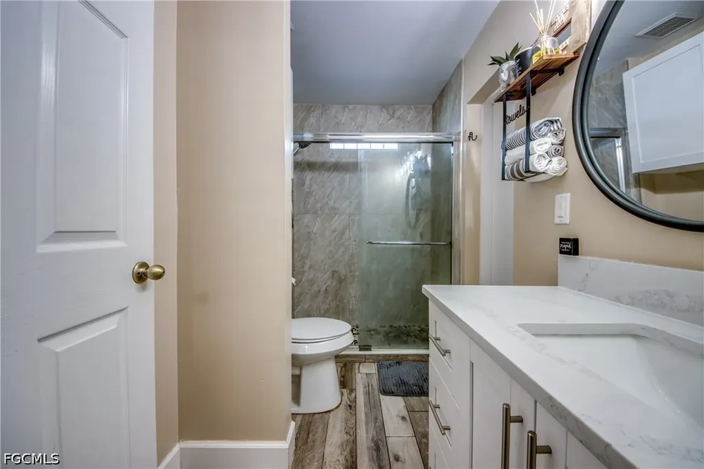 2613 SW 7th Place Cape Coral FL 33914