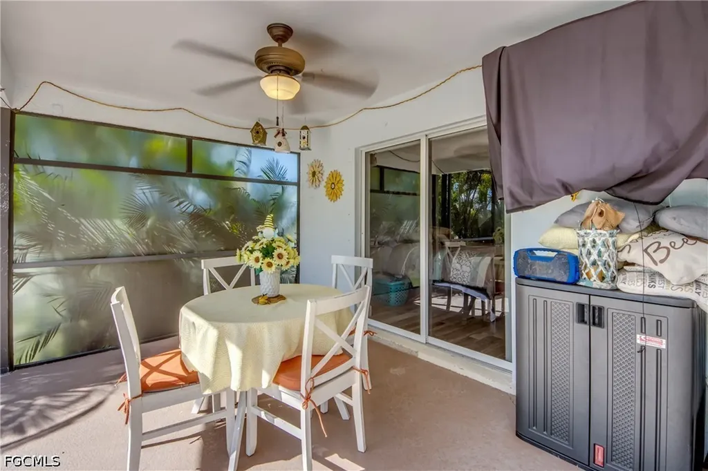 2613 SW 7th Place Cape Coral FL 33914