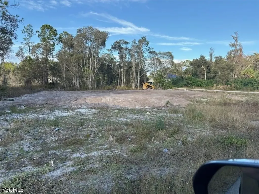 852 Dudley Avenue S Lehigh Acres FL 33974