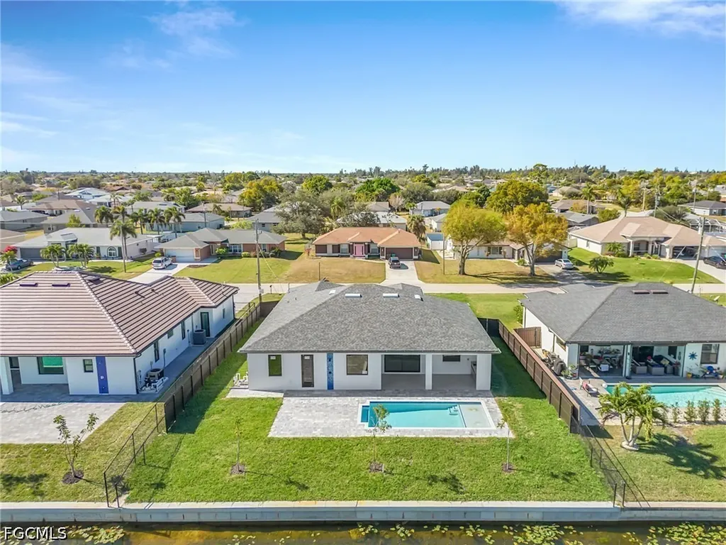 1015 SW 8th Court Cape Coral FL 33991