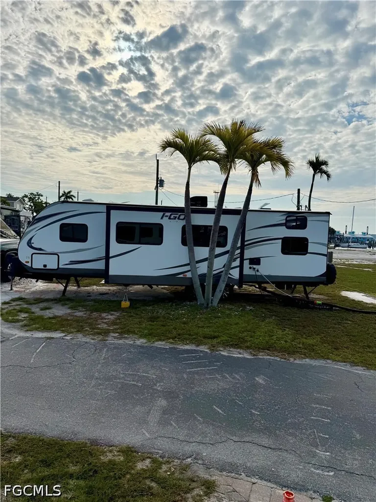 19281 #36 San Carlos Boulevard Fort Myers Beach FL 33931