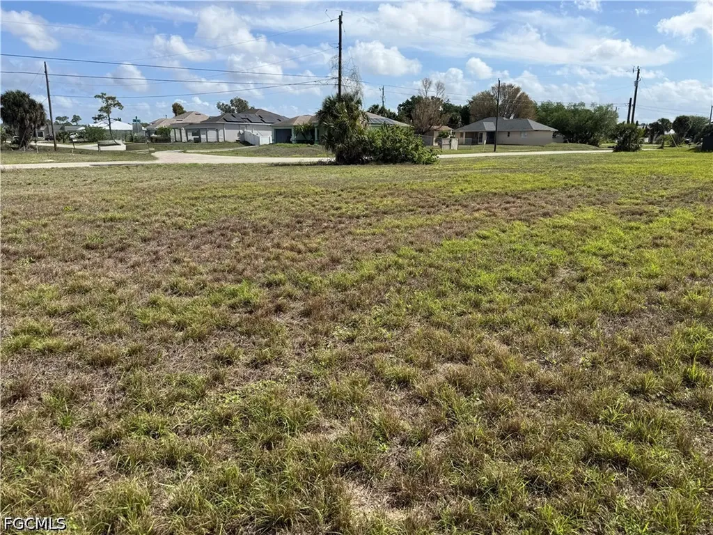 2114 NE 26th Street Cape Coral FL 33909