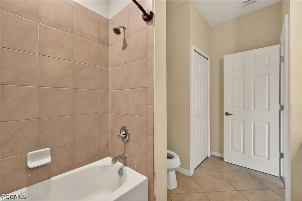 10285 Via Colomba Circle Fort Myers FL 33966