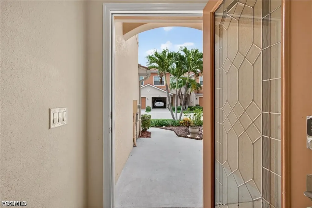 10285 Via Colomba Circle Fort Myers FL 33966