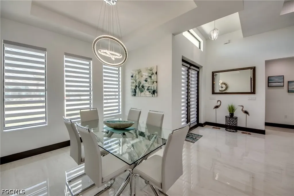 1715 SW 6th Avenue Cape Coral FL 33991