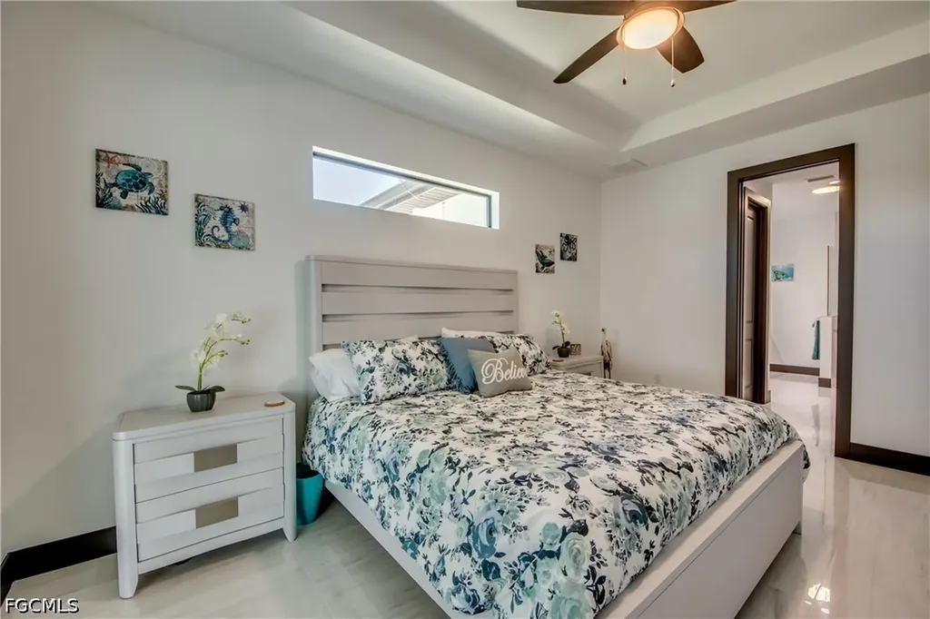 1715 SW 6th Avenue Cape Coral FL 33991