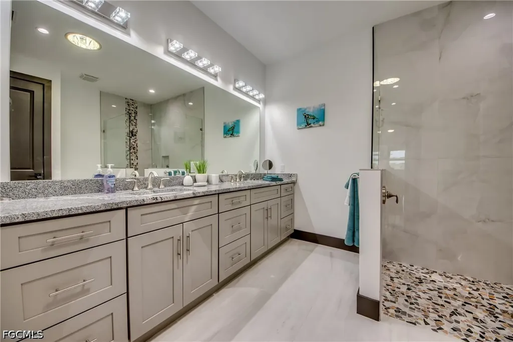 1715 SW 6th Avenue Cape Coral FL 33991