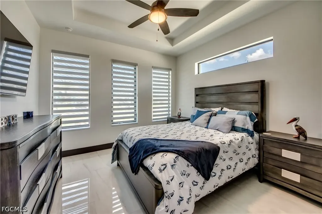 1715 SW 6th Avenue Cape Coral FL 33991