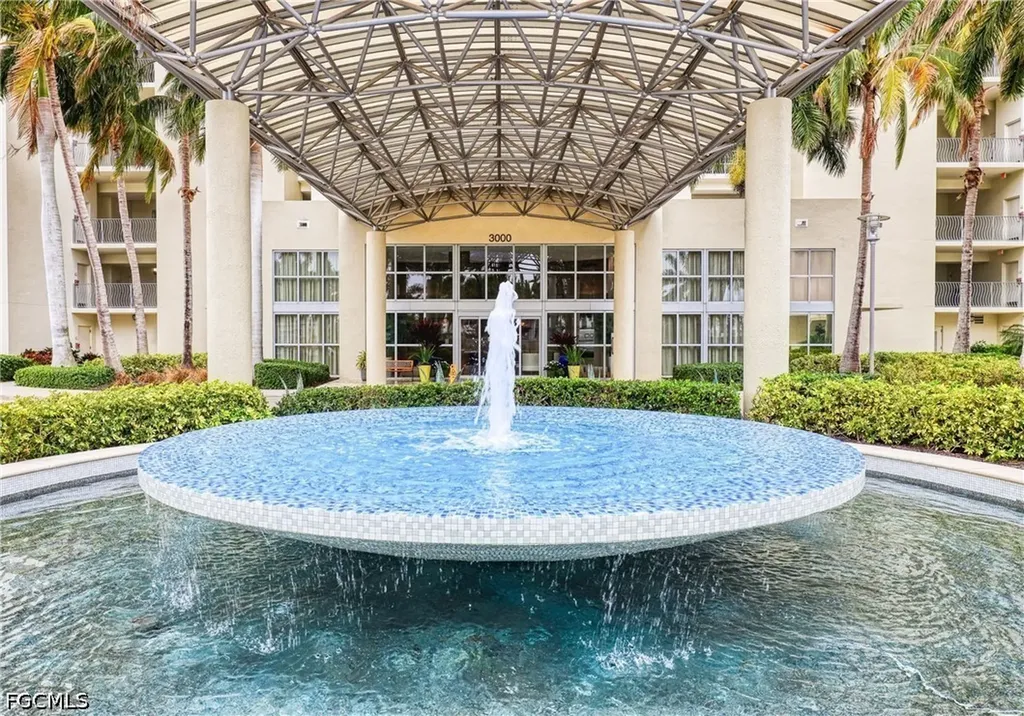 3000 Oasis Grand Boulevard Fort Myers FL 33916