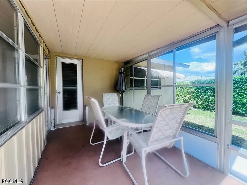 726 Sabur Court Cape Coral FL 33904