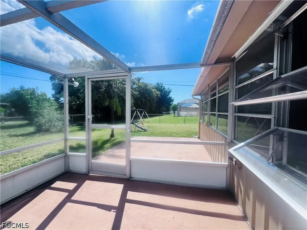 726 Sabur Court Cape Coral FL 33904
