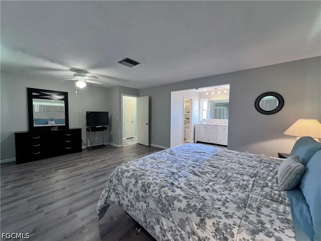 726 Sabur Court Cape Coral FL 33904