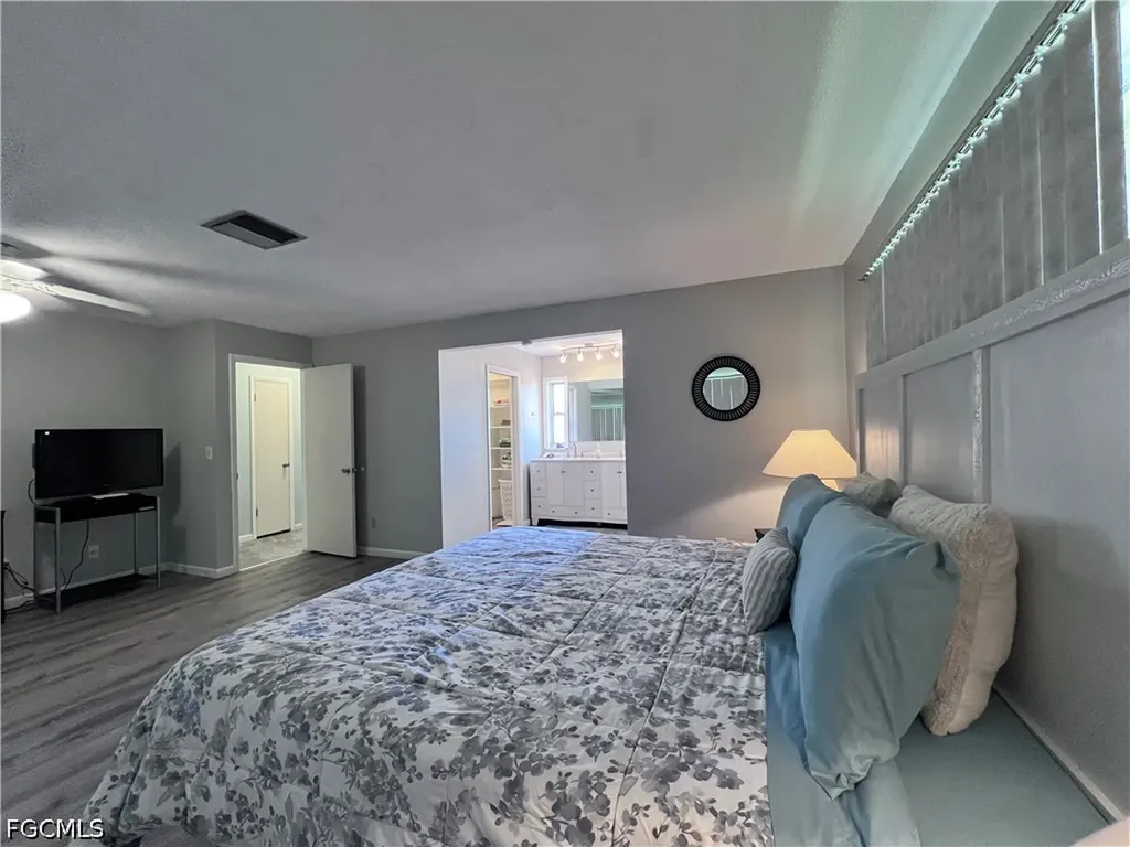 726 Sabur Court Cape Coral FL 33904