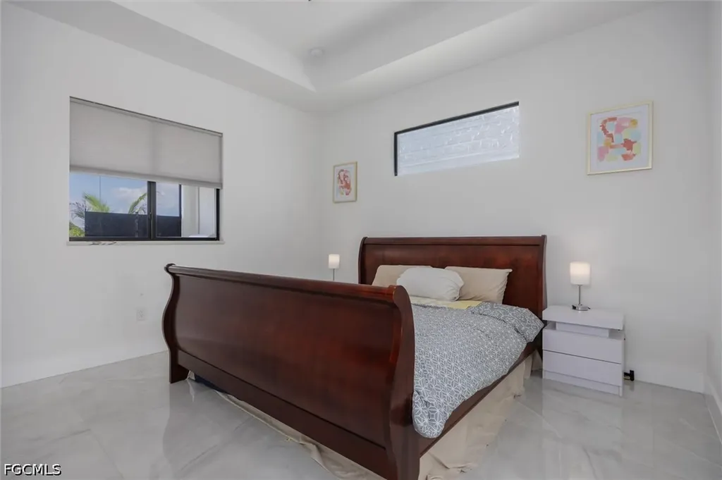 220 NE 8th Place Cape Coral FL 33909