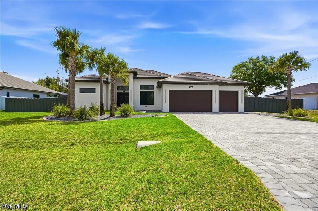 423 SW 19th Avenue Cape Coral FL 33991