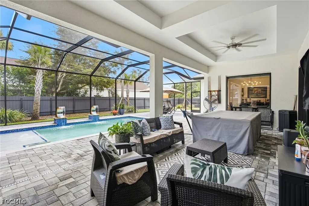 423 SW 19th Avenue Cape Coral FL 33991