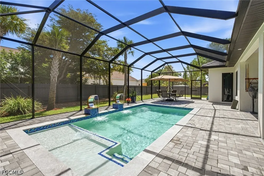 423 SW 19th Avenue Cape Coral FL 33991
