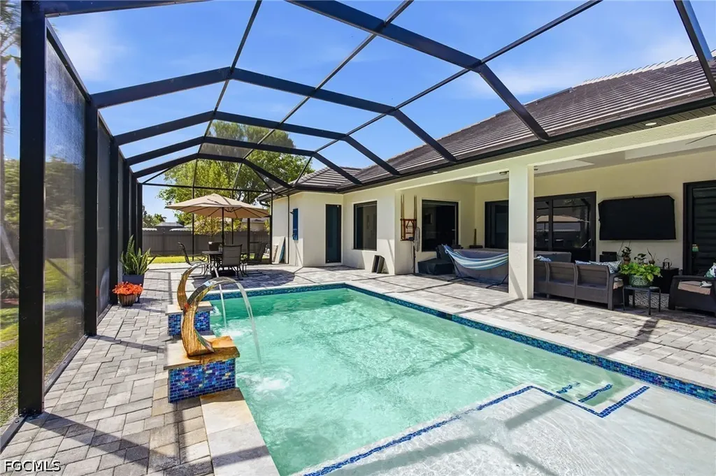 423 SW 19th Avenue Cape Coral FL 33991