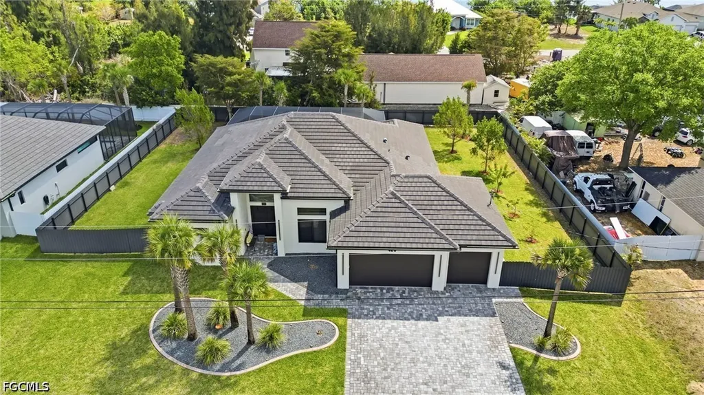 423 SW 19th Avenue Cape Coral FL 33991