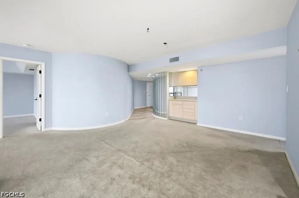 4751 Gulf Shore Boulevard N Naples FL 34103