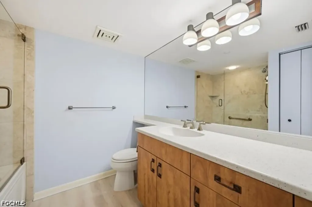 4751 Gulf Shore Boulevard N Naples FL 34103