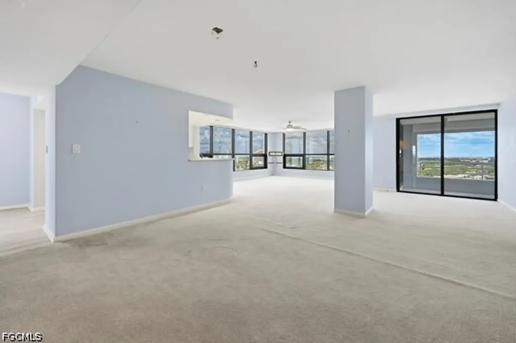 4751 Gulf Shore Boulevard N Naples FL 34103