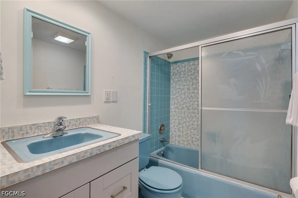708 Victoria Drive Cape Coral FL 33904