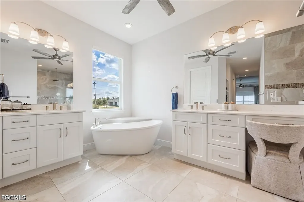 4105 NW 20th Street Cape Coral FL 33993