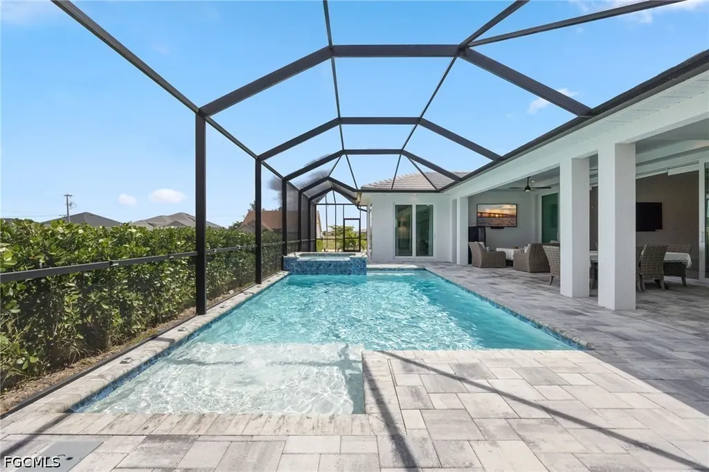 4105 NW 20th Street Cape Coral FL 33993