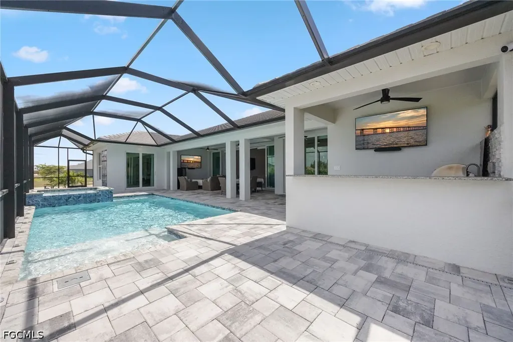 4105 NW 20th Street Cape Coral FL 33993