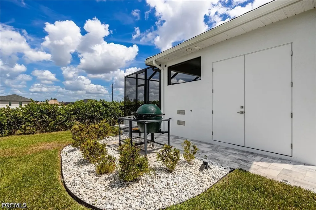 4105 NW 20th Street Cape Coral FL 33993