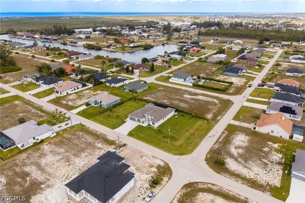 4105 NW 20th Street Cape Coral FL 33993
