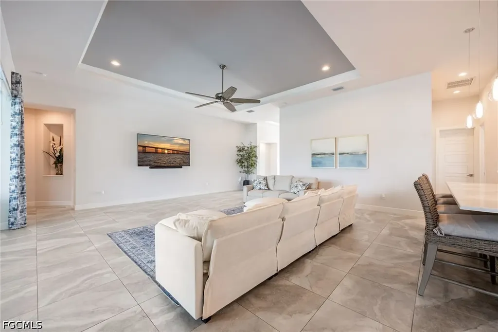 4105 NW 20th Street Cape Coral FL 33993