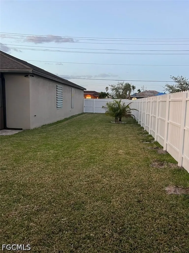 304 SW Trafalgar Parkway Cape Coral FL 33991