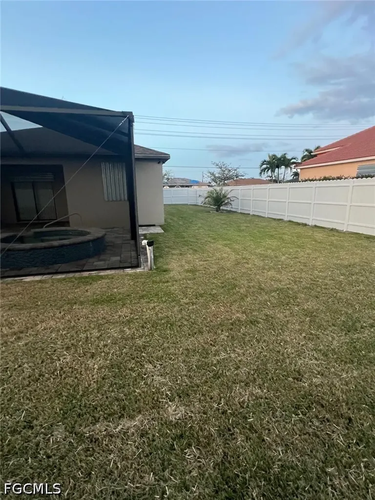 304 SW Trafalgar Parkway Cape Coral FL 33991