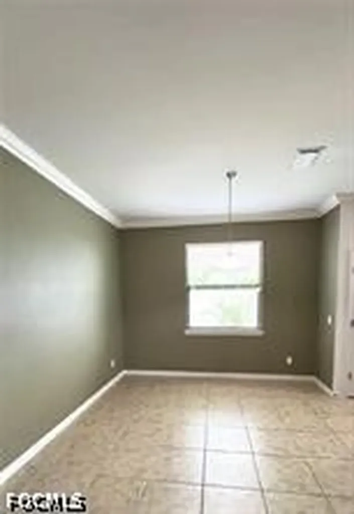 304 SW Trafalgar Parkway Cape Coral FL 33991