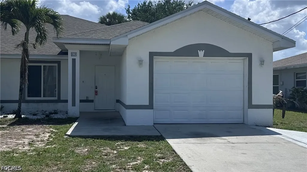 213 SE 24th Avenue Cape Coral FL 33990