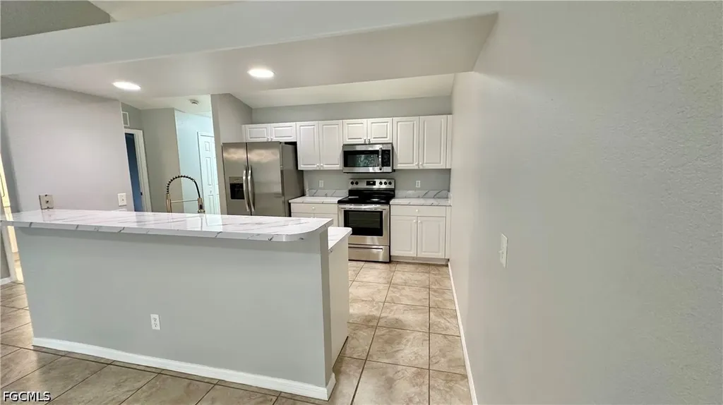 213 SE 24th Avenue Cape Coral FL 33990