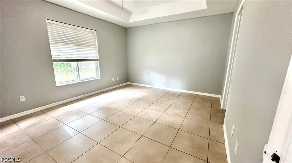 213 SE 24th Avenue Cape Coral FL 33990
