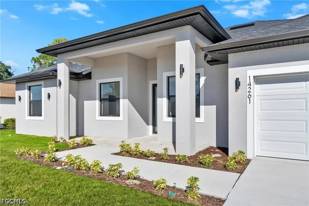 459 Windsor Avenue S Lehigh Acres FL 33974