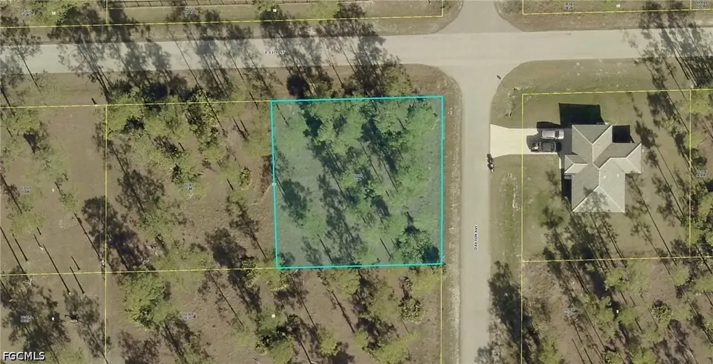1606 E 13th Street Lehigh Acres FL 33972