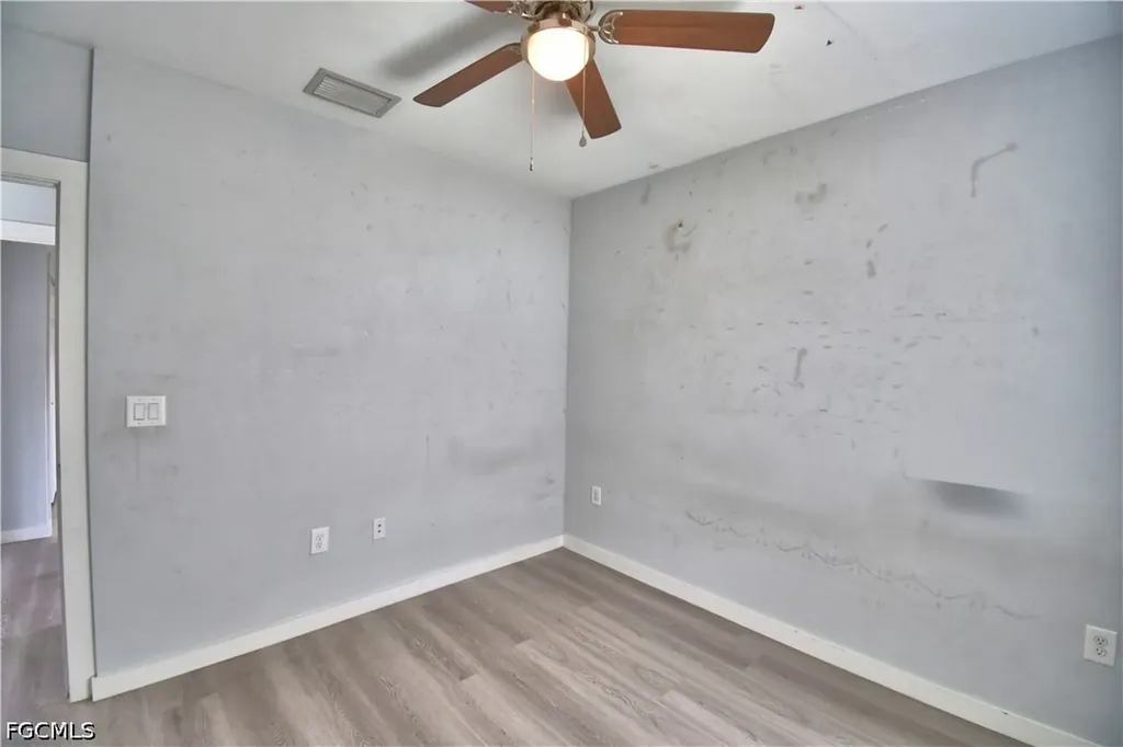 713/715 W 12th Street Lehigh Acres FL 33972