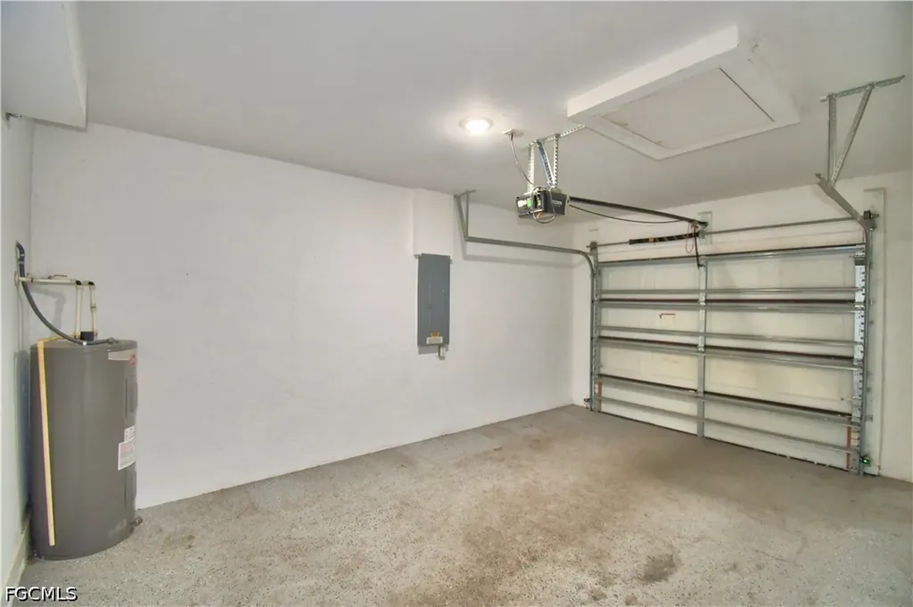 713/715 W 12th Street Lehigh Acres FL 33972