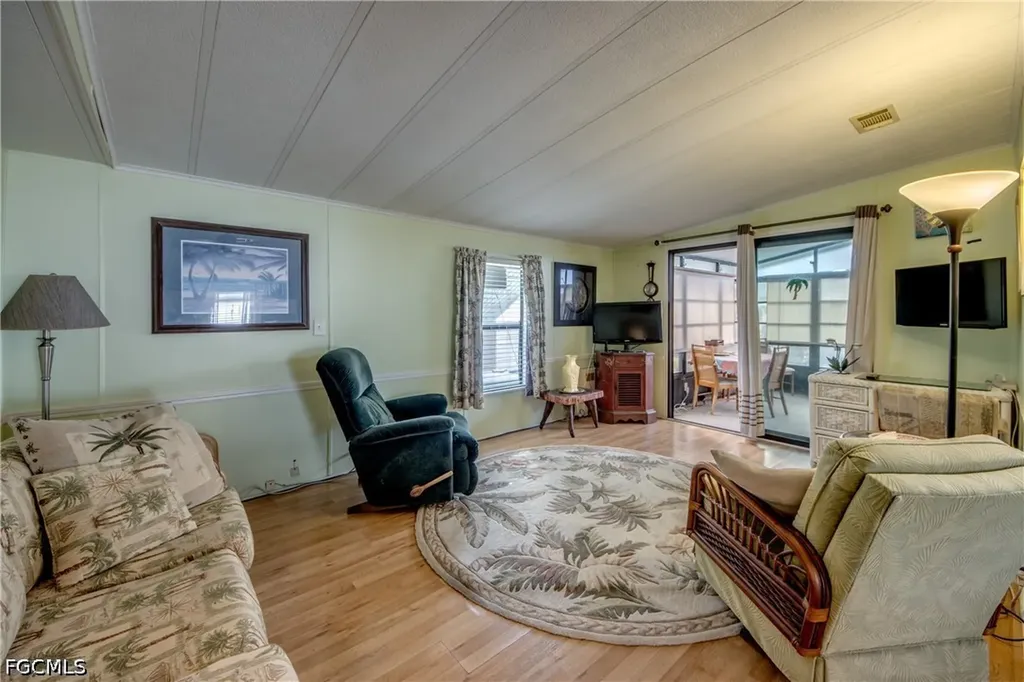 4955 Porky Lane St. James City FL 33956