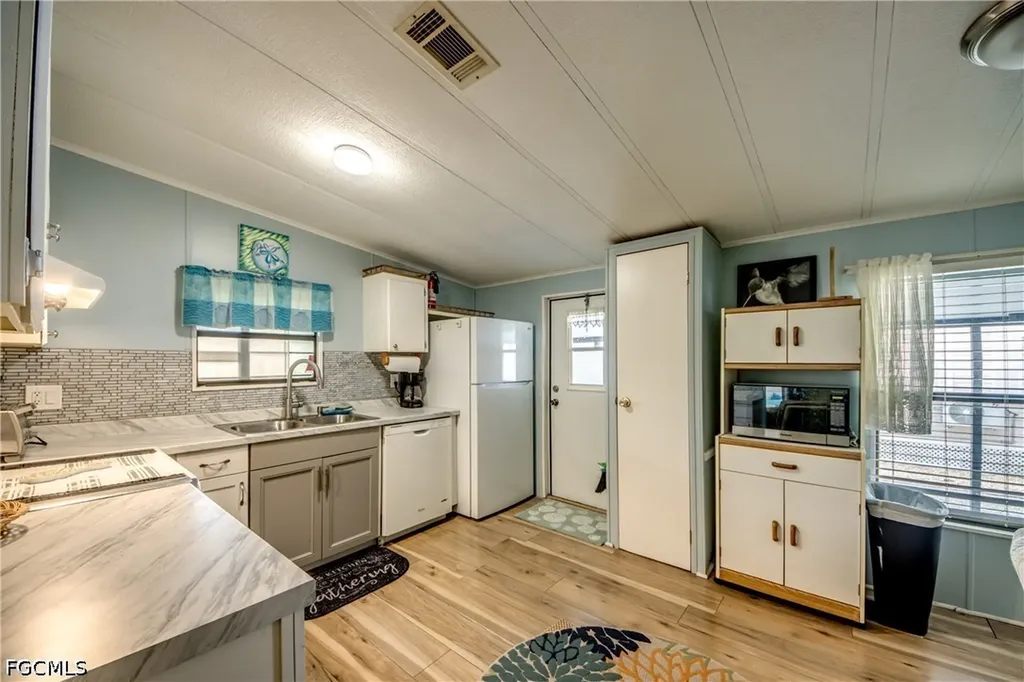 4955 Porky Lane St. James City FL 33956