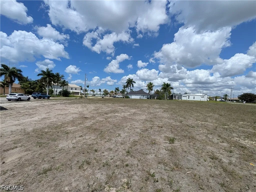 1003 NW 40th Place Cape Coral FL 33993