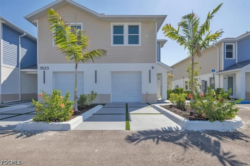 3527 Country Club Boulevard Cape Coral FL 33904