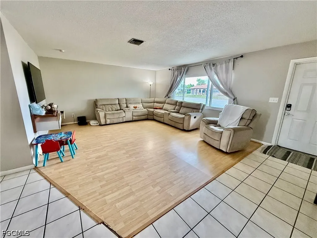 720 Shadyside Street Lehigh Acres FL 33936