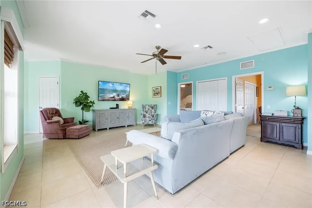 2761 Geary Street Matlacha FL 33993
